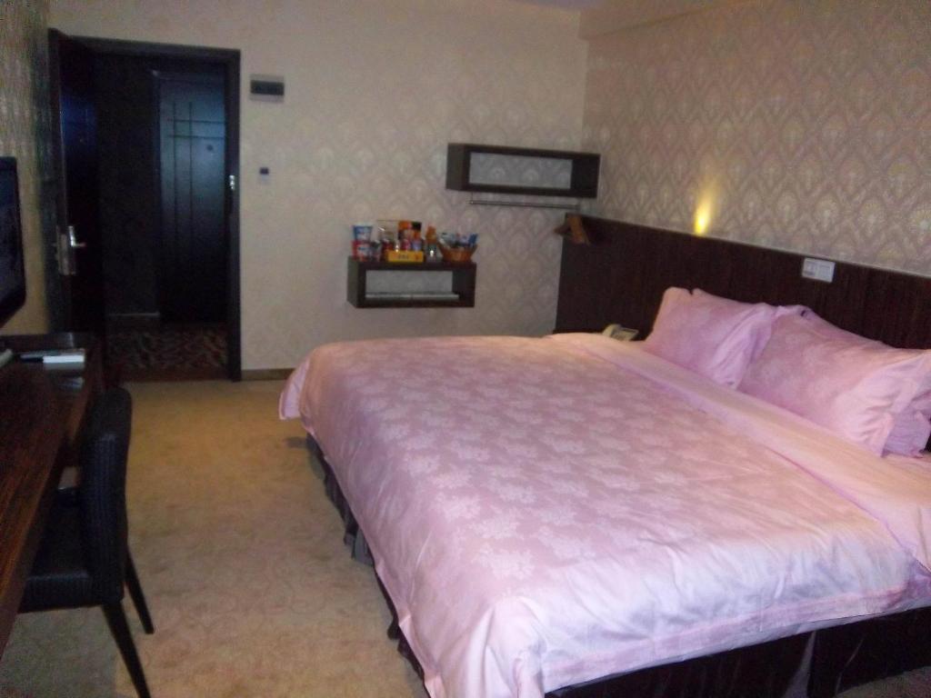 Shenzhen Luohu Art Hotel, Dongmen Shopping Center Kamer foto