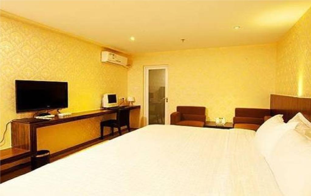 Shenzhen Luohu Art Hotel, Dongmen Shopping Center Kamer foto