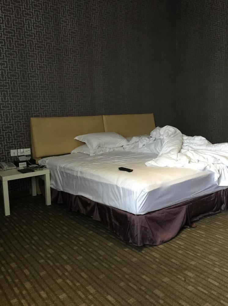 Shenzhen Luohu Art Hotel, Dongmen Shopping Center Buitenkant foto